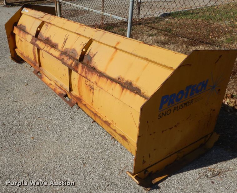 image for item HV9505 Pro Tech skid steer snow pusher
