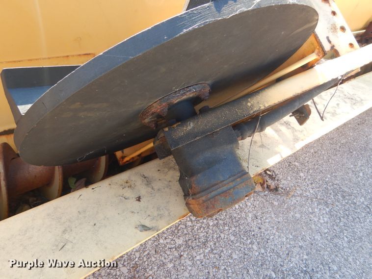 image for item HV9507 Meyer end gate spreader