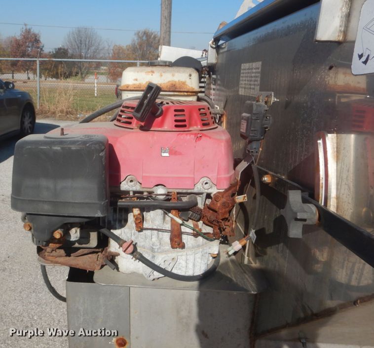 image for item HV9510 Swenson stainless steel spreader