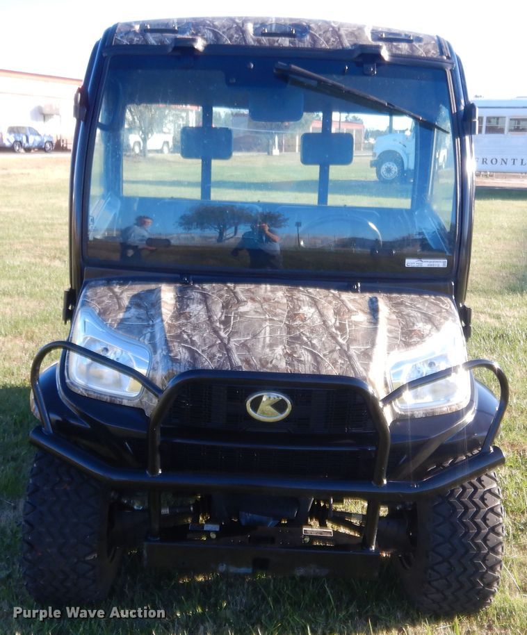 image for item HW9112 2017 Kubota RTV X1100C  utility vehicle