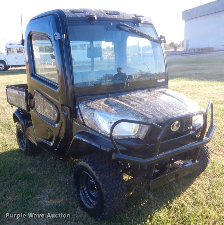 image for item HW9112 2017 Kubota RTV X1100C  utility vehicle