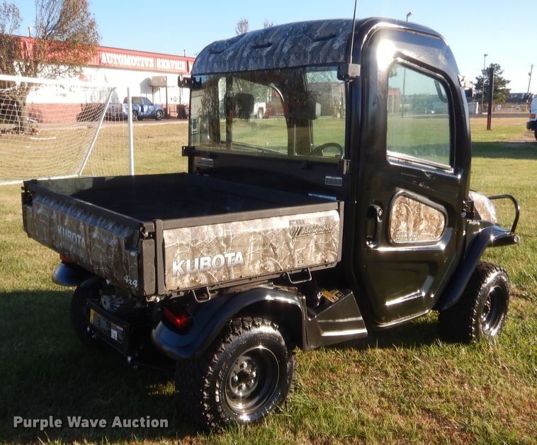 image for item HW9112 2017 Kubota RTV X1100C  utility vehicle