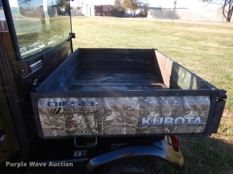 image for item HW9112 2017 Kubota RTV X1100C  utility vehicle