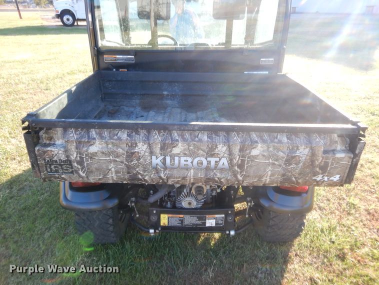 image for item HW9112 2017 Kubota RTV X1100C  utility vehicle