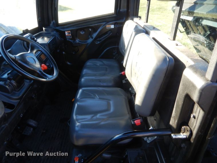 image for item HW9112 2017 Kubota RTV X1100C  utility vehicle