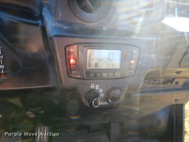 image for item HW9112 2017 Kubota RTV X1100C  utility vehicle