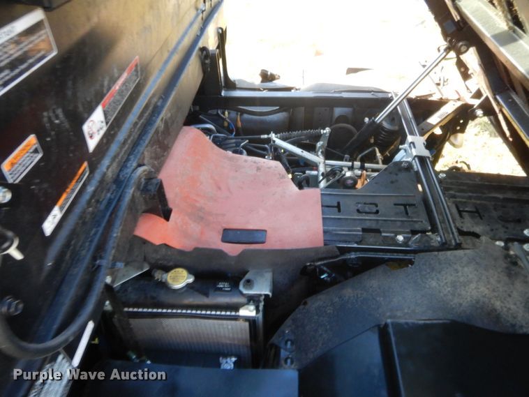 image for item HW9112 2017 Kubota RTV X1100C  utility vehicle