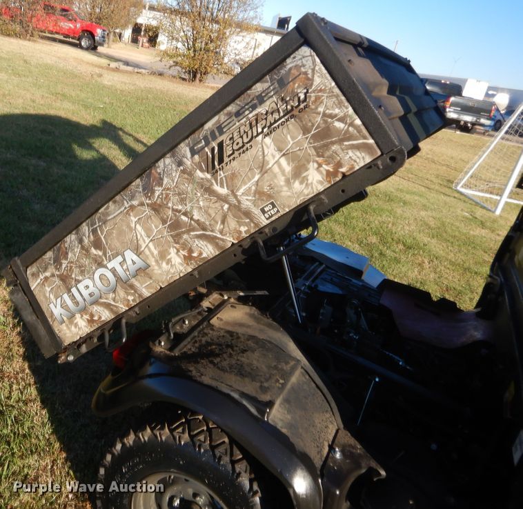 image for item HW9112 2017 Kubota RTV X1100C  utility vehicle