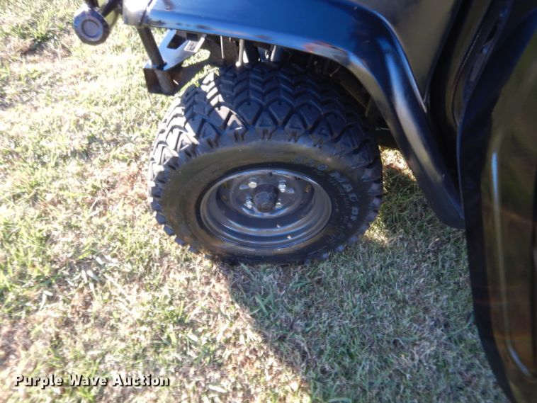 image for item HW9112 2017 Kubota RTV X1100C  utility vehicle