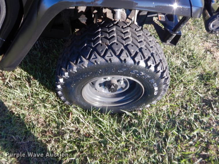 image for item HW9112 2017 Kubota RTV X1100C  utility vehicle