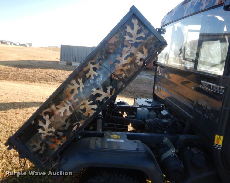 image for item HW9139 2011 Kubota RTV100  utility vehicle