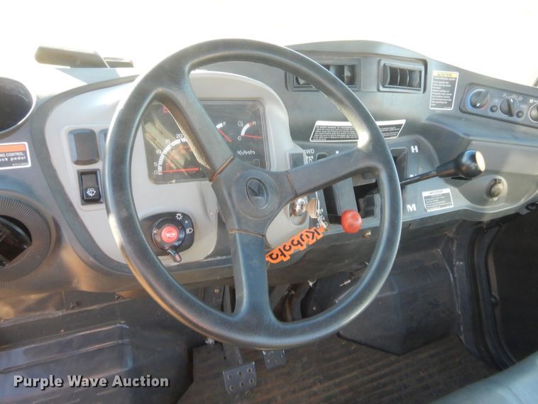 image for item HW9139 2011 Kubota RTV100  utility vehicle