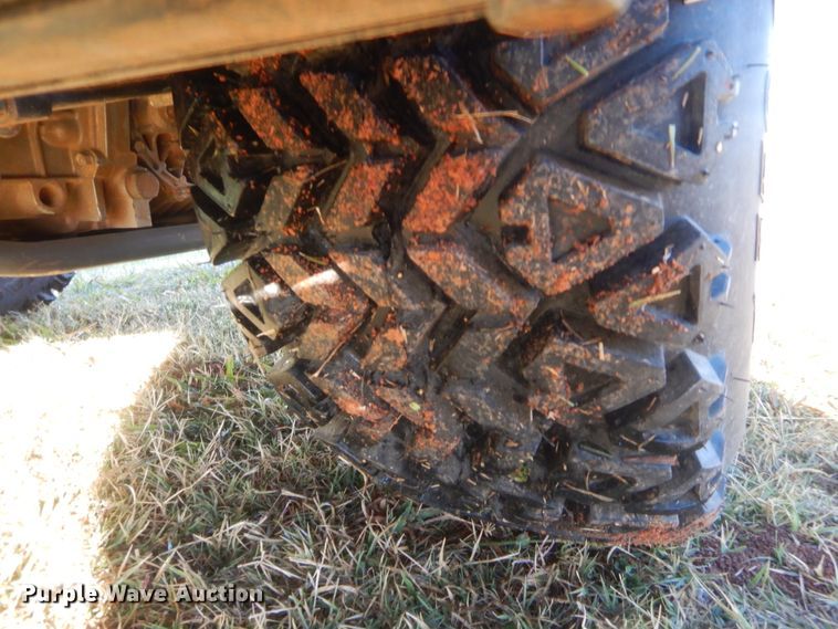 image for item HW9139 2011 Kubota RTV100  utility vehicle