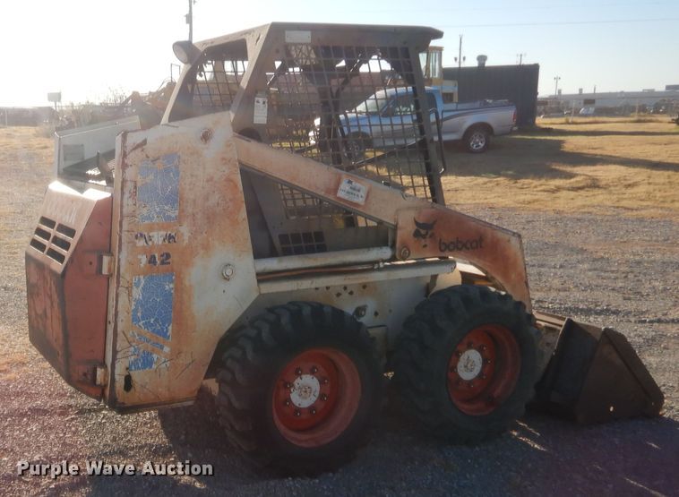 image for item HW9142 Bobcat 742  skid steer loader