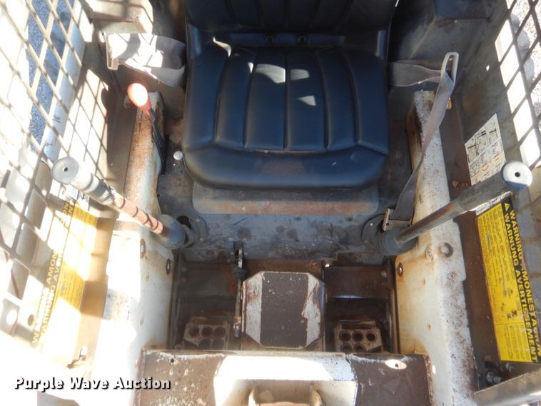 image for item HW9142 Bobcat 742  skid steer loader