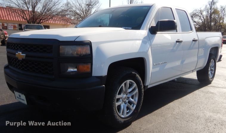 image for item HW9150 2014 Chevrolet Silverado 1500  Double Cab pickup truck