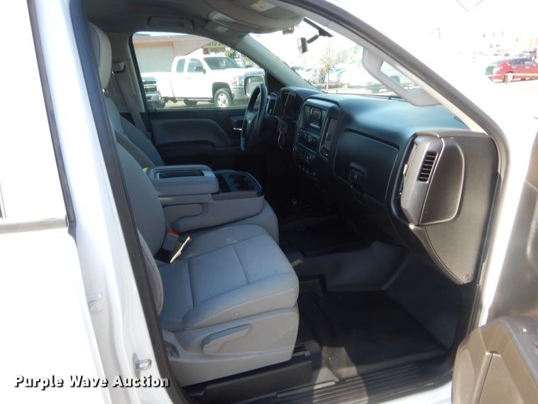 image for item HW9150 2014 Chevrolet Silverado 1500  Double Cab pickup truck