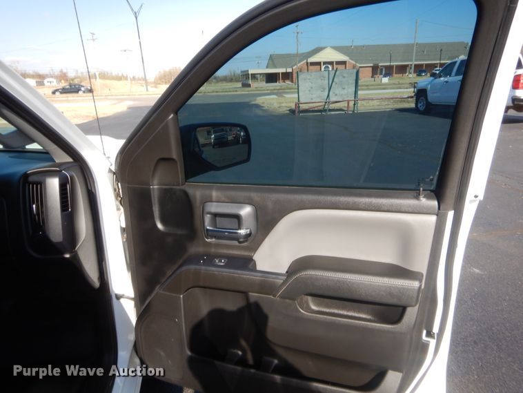 image for item HW9150 2014 Chevrolet Silverado 1500  Double Cab pickup truck