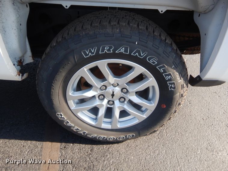 image for item HW9150 2014 Chevrolet Silverado 1500  Double Cab pickup truck