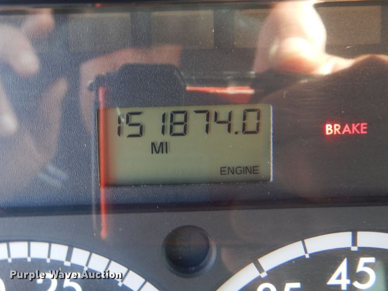 image for item HX9024 2005 Freightliner Business Class M2  box truck