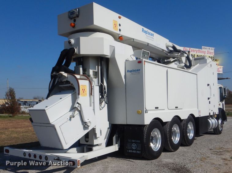 image for item HX9026 2009 Mack MRU613  bridge inspection truck