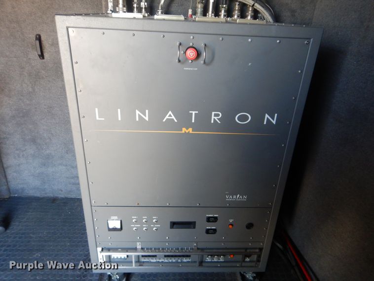 image for item HX9026 2009 Mack MRU613  bridge inspection truck