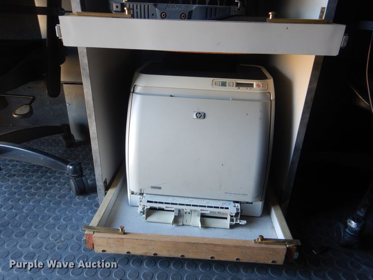 image for item HX9026 2009 Mack MRU613  bridge inspection truck