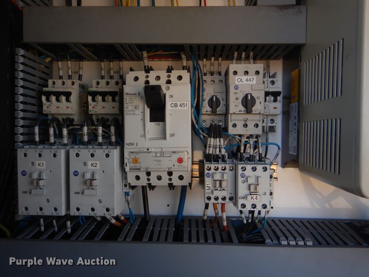 image for item HX9026 2009 Mack MRU613  bridge inspection truck