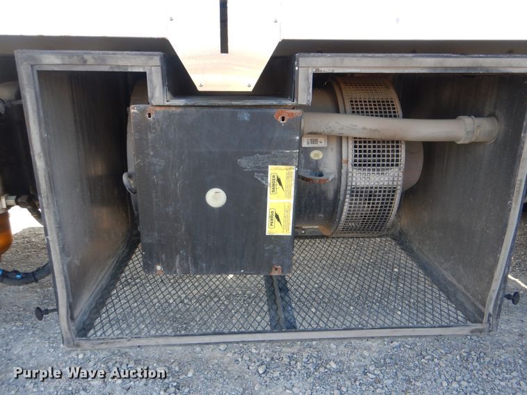 image for item HX9026 2009 Mack MRU613  bridge inspection truck