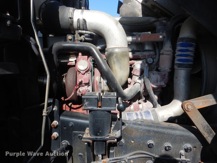 image for item HX9026 2009 Mack MRU613  bridge inspection truck