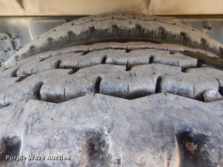 image for item HX9026 2009 Mack MRU613  bridge inspection truck