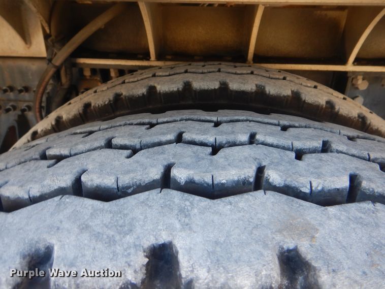 image for item HX9026 2009 Mack MRU613  bridge inspection truck