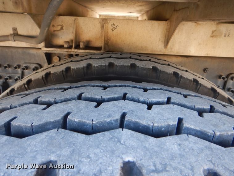 image for item HX9026 2009 Mack MRU613  bridge inspection truck