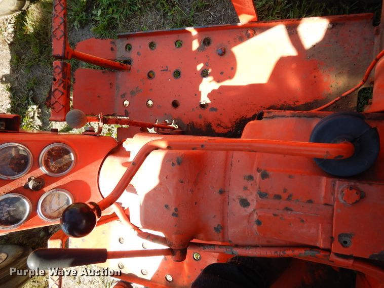 image for item HY9576 1962 Allis Chalmers D12  tractor