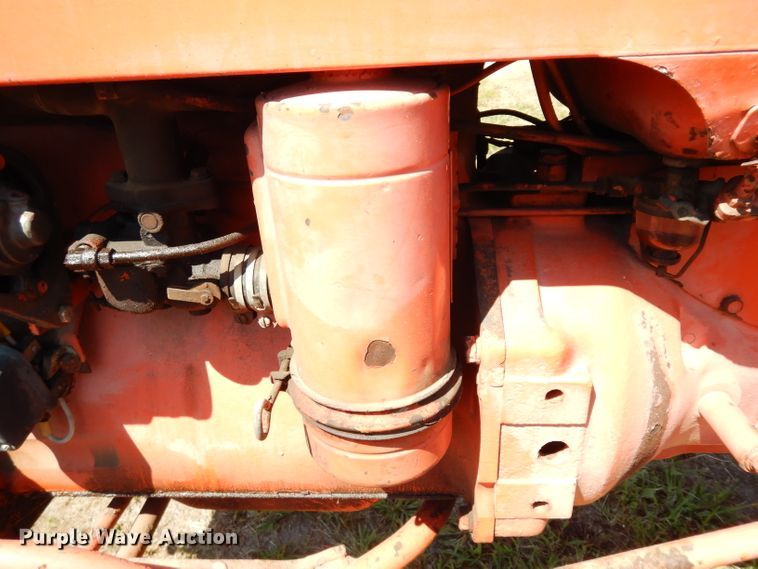 image for item HY9576 1962 Allis Chalmers D12  tractor