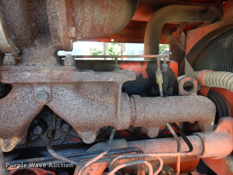 image for item HY9578 1966 Allis Chalmers D21  tractor