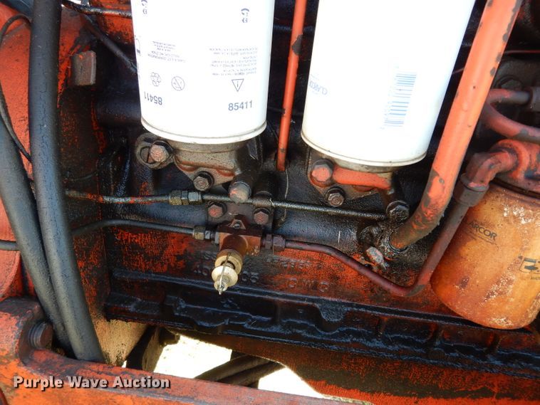 image for item HY9578 1966 Allis Chalmers D21  tractor