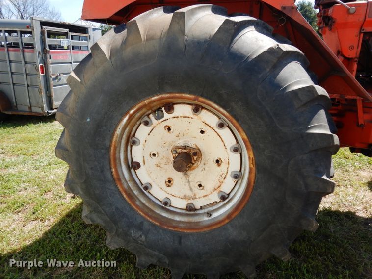 image for item HY9578 1966 Allis Chalmers D21  tractor