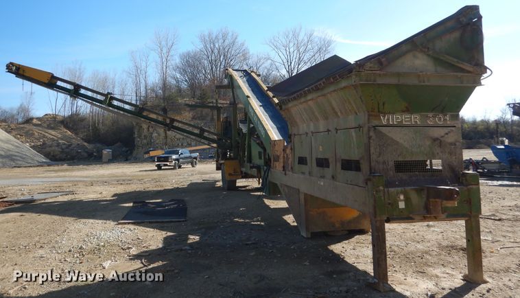 image for item AF9934 1996 Viper 301 Turbo  screen