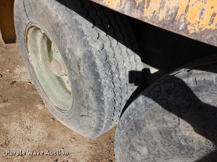 image for item AF9934 1996 Viper 301 Turbo  screen