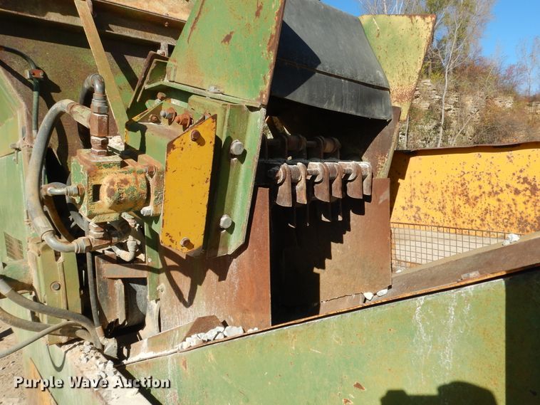 image for item AF9934 1996 Viper 301 Turbo  screen