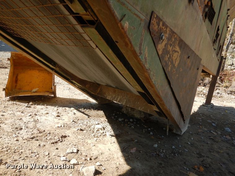 image for item AF9934 1996 Viper 301 Turbo  screen