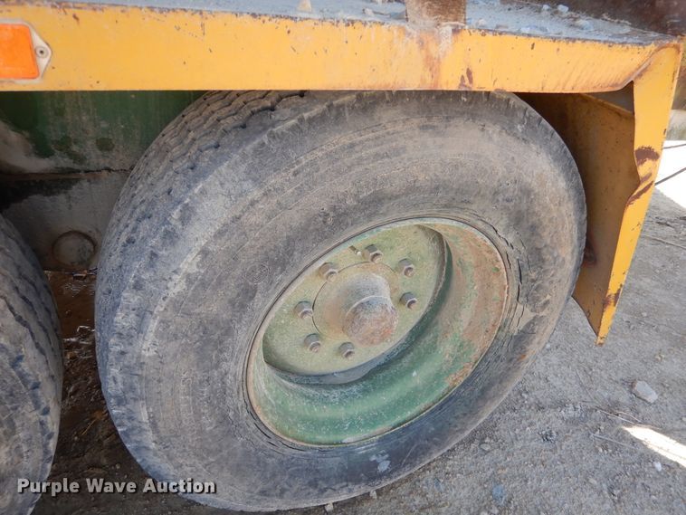 image for item AF9934 1996 Viper 301 Turbo  screen