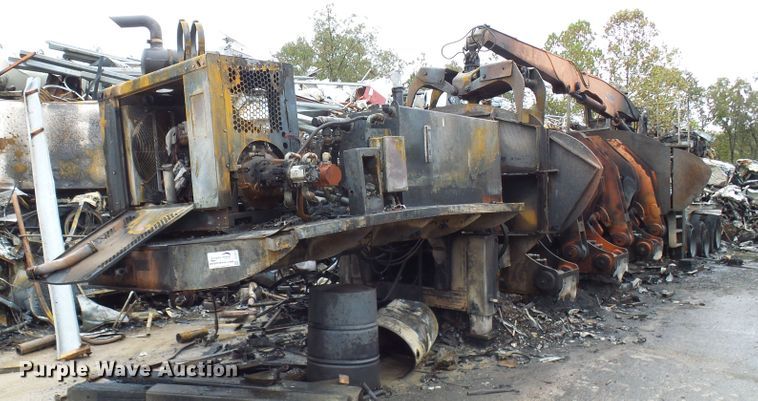 image for item DC2919 Al Jon 580CL car baler