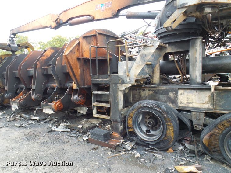 image for item DC2919 Al Jon 580CL car baler