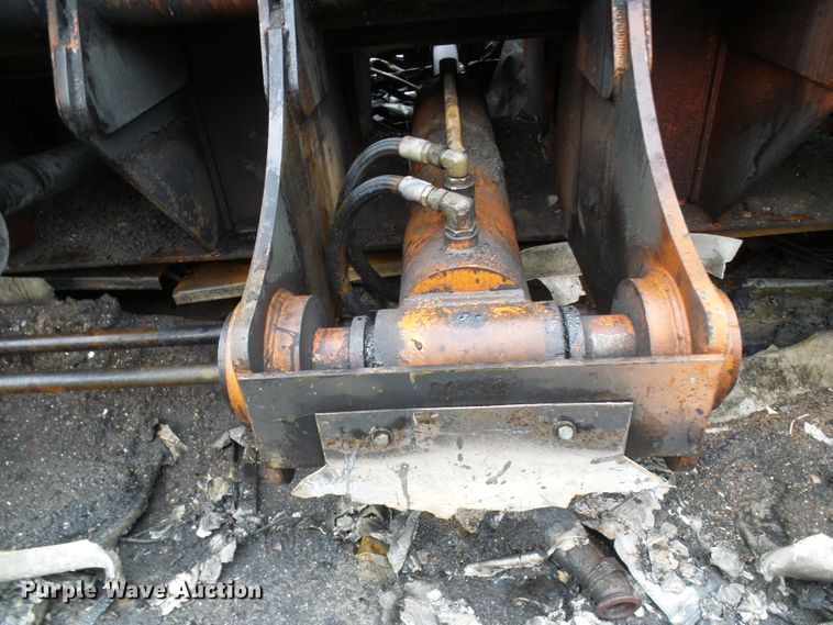 image for item DC2919 Al Jon 580CL car baler