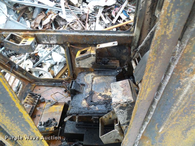 image for item DC2919 Al Jon 580CL car baler