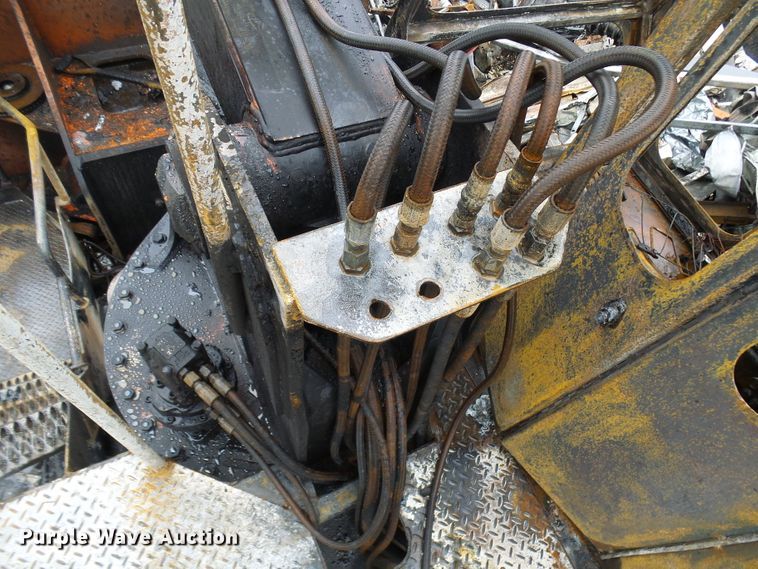 image for item DC2919 Al Jon 580CL car baler