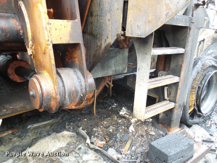 image for item DC2919 Al Jon 580CL car baler