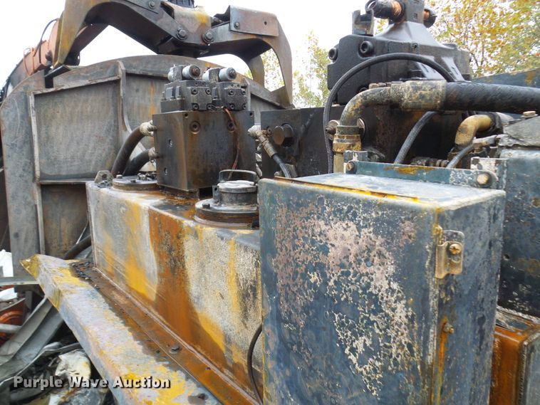 image for item DC2919 Al Jon 580CL car baler